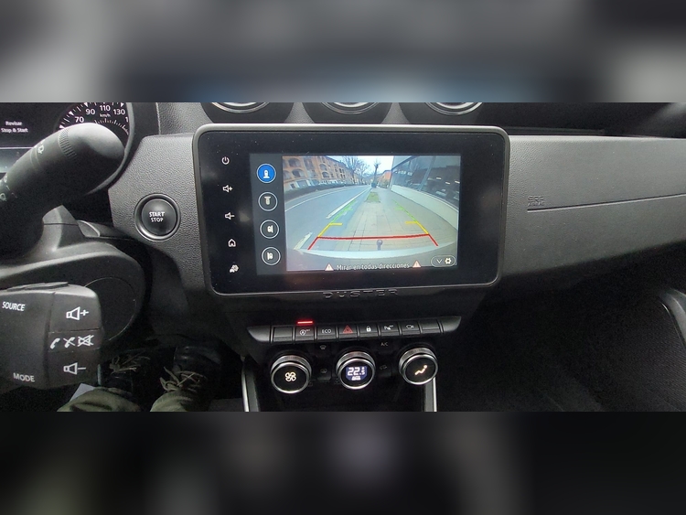 Dacia Duster 1.0 TCE 100CV foto 5